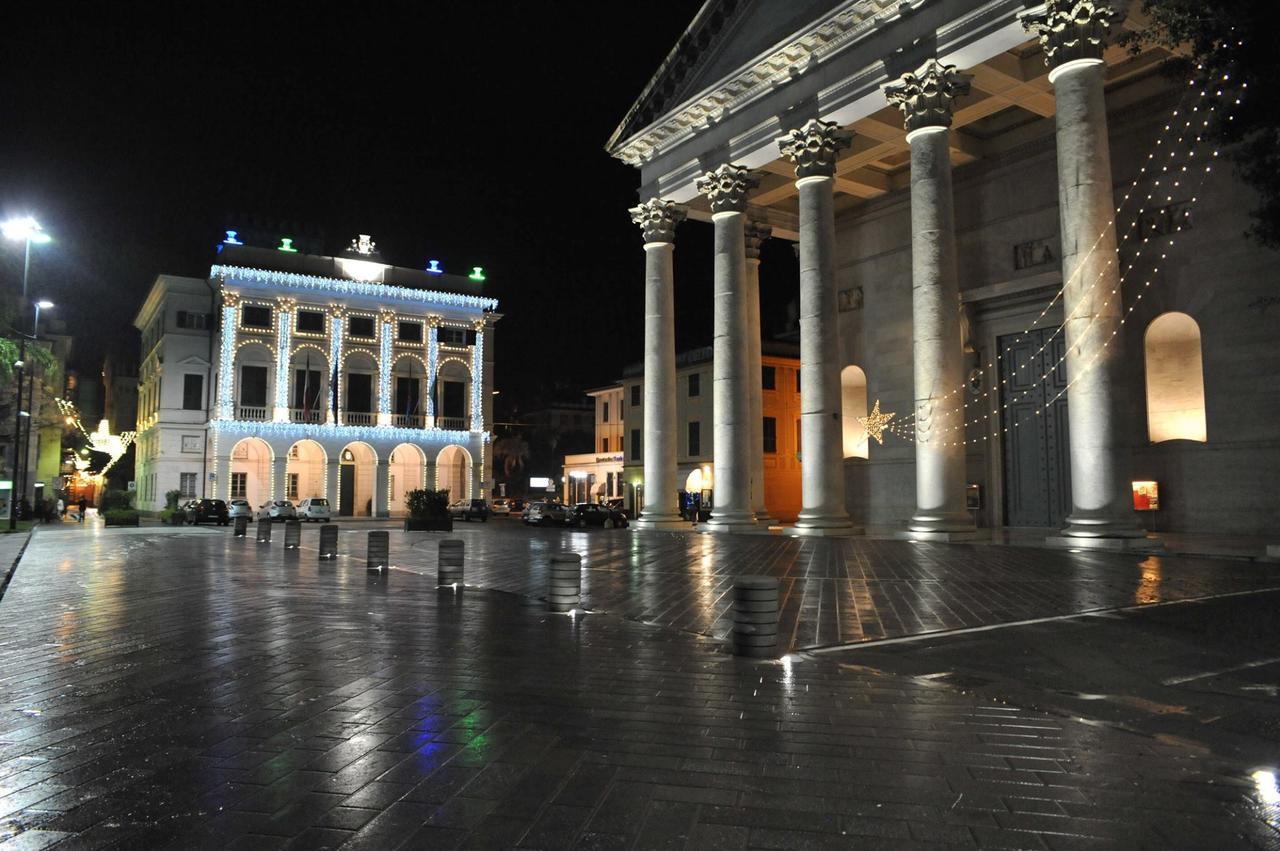 Lord Nelson - Camere Chiavari Exterior photo